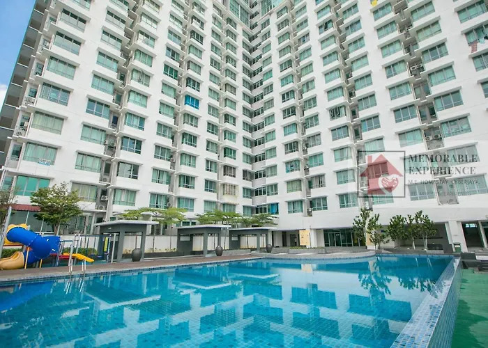 Deluxe Cozy Studio 2-4 Pax Wifi Indoor Carpark Tv Fridge Washing Machine